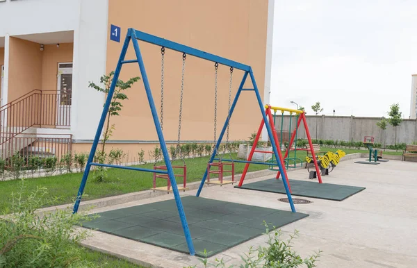 Playground Pátio Casa — Fotografia de Stock