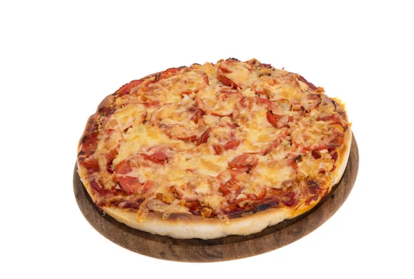 Beyaz Arkaplanda Izole Edilmiş Pizza — Stok fotoğraf