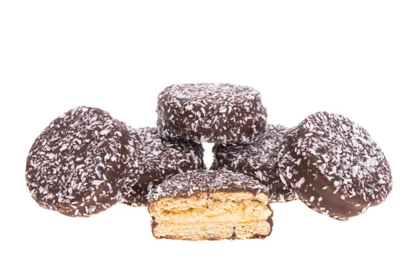 Шоколадное Печенье Кокосовыми Хлопьями Белом Фоне — стоковое фото