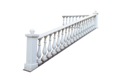 Beyaz arkaplanda taş parmaklıklar izole edildi 