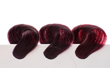 Farklı renkteki saç örnekleri