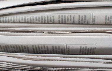 Gazeteler yığını