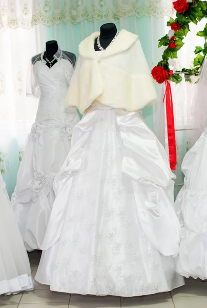 Robes de mariée — Photo