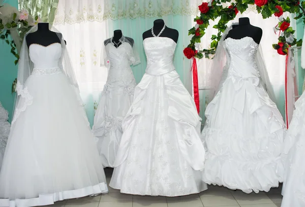 Vestidos de noiva — Fotografia de Stock