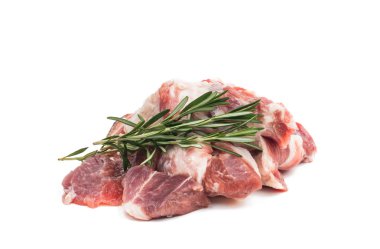 rosemary ile taze çiğ et 