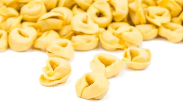 Tortelliniφθινόπωρο φύλλωμα στο φόντο του ουρανού — Fotografia de Stock