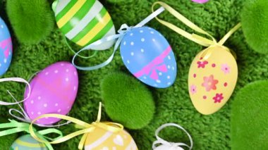 Paskalya yumurtalarının yakın çekim videosu