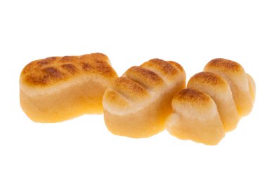 Beyaz arka planda izole edilmiş İspanyol tatlı badem ezmesi