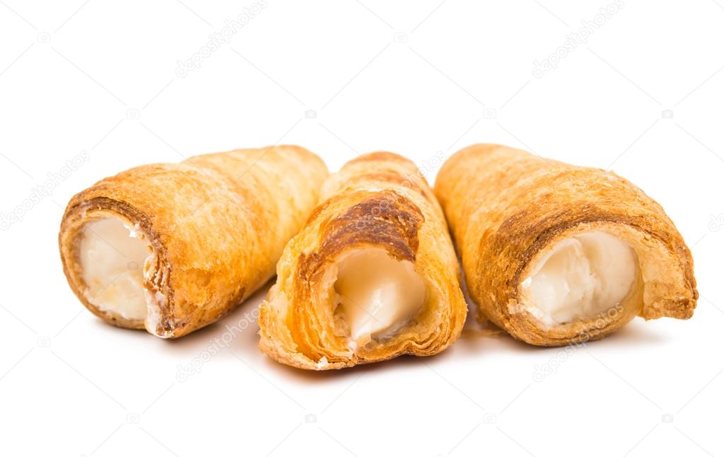 puff rolls with cream