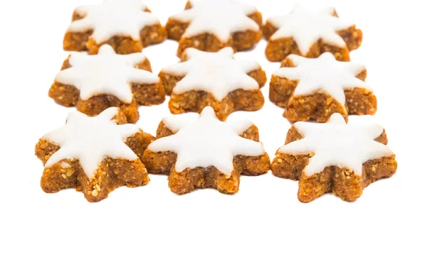 크리스마스 별 모양의 흰색 입힌 쿠키 — 스톡 사진