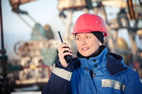 Oil engineer. Toned. — Stock Photo, Image