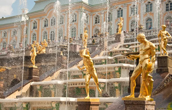 Grand Cascade in Peterhof, St Petersburg, Russia — Stock Photo, Image