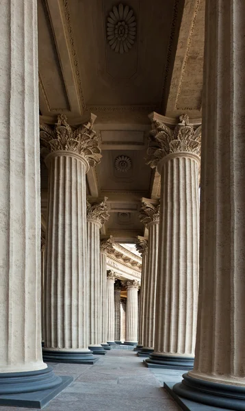 Colonnade de Catedral de Nuestra Señora de Kazán en San Petersburgo Fotos De Stock Sin Royalties Gratis