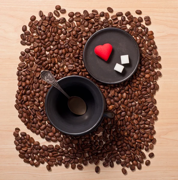 Coffee cup and heart — Stock Photo, Image