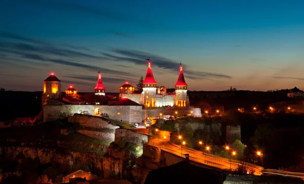 Lumière de nuit du vieux château — Photo