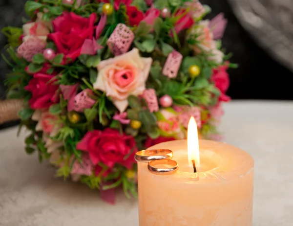 Wedding rings — Stock Photo, Image