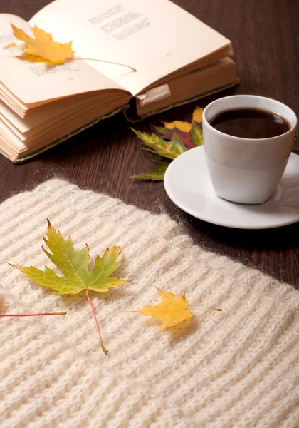 Autumn coffee and poems — Stock Photo, Image