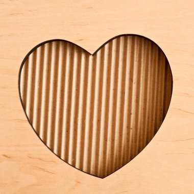 ahşap kalpli çerçeve