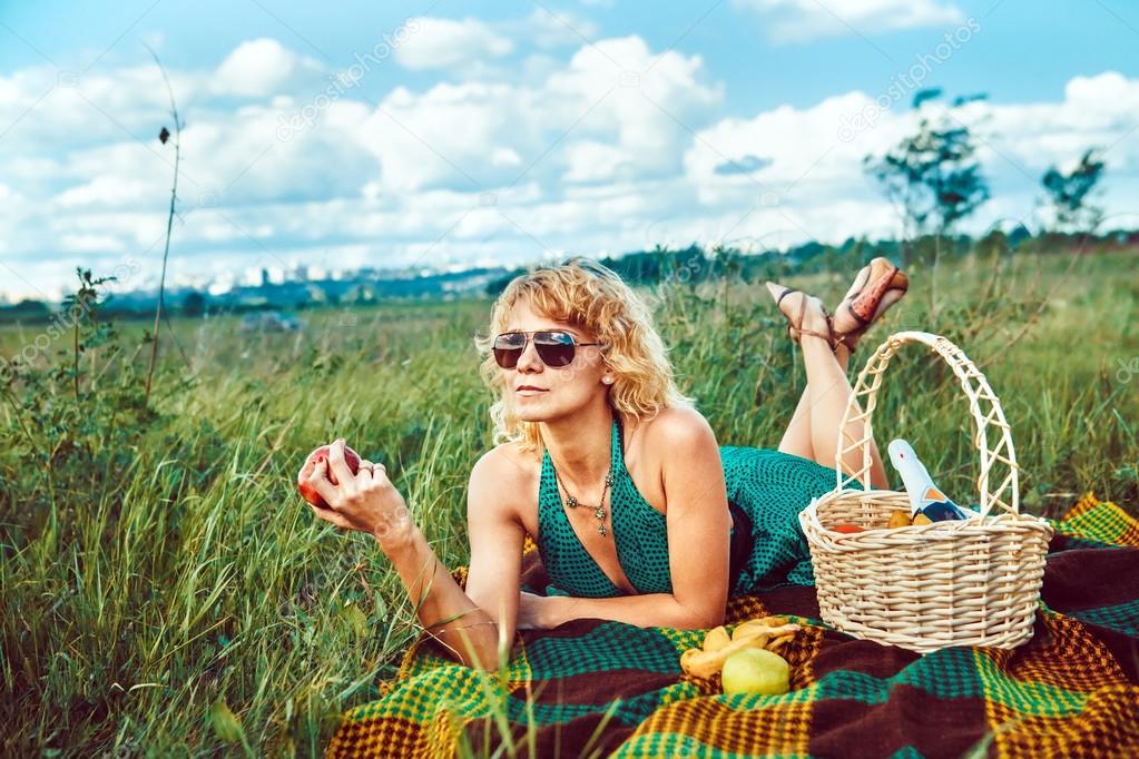 Sexy photos of woman on picnic excited Opinion you sexy photos of woman on picnic apologise, but