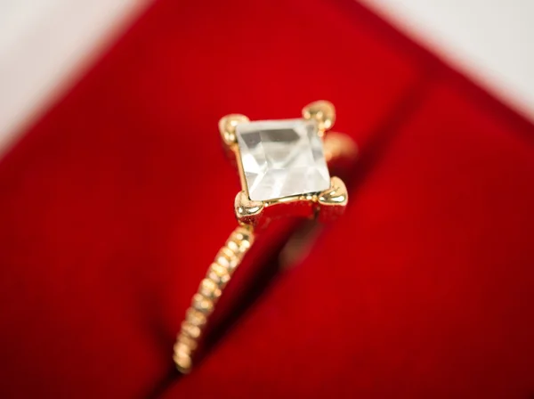 비싼 결혼 반지 — 스톡 사진