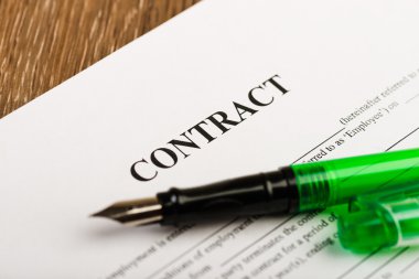 Kalem ve sözleşme kağıtları