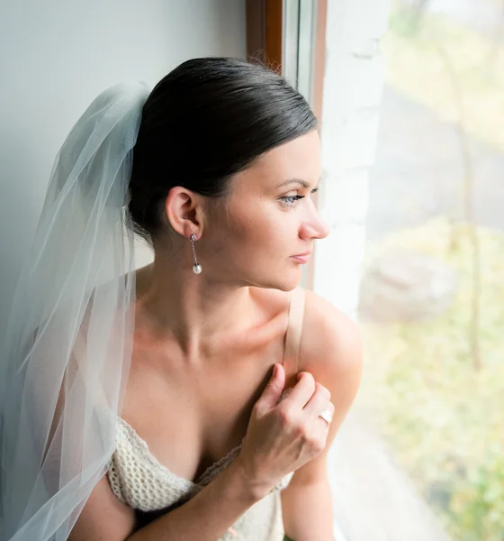 Attractive adult bride — Stock Photo, Image