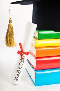 mezuniyet nesneleri üzerinde beyaz
