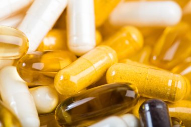 Çeşitli tıbbi haplar. 