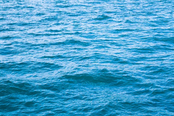 Blue sea and waves — Stock Photo, Image