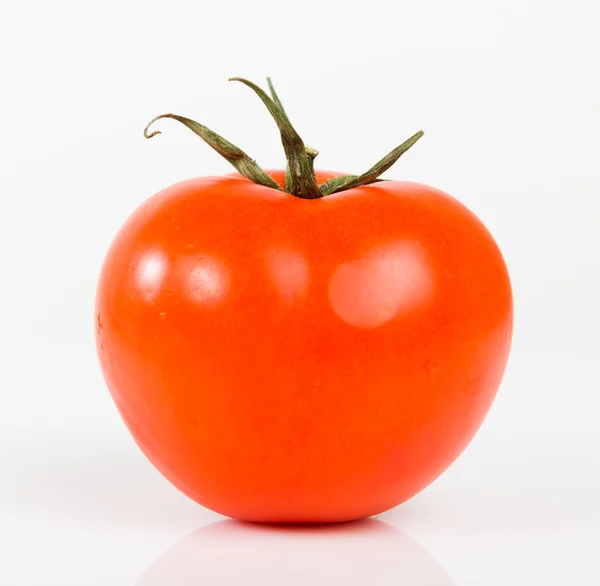 Tomate vermelho maduro — Fotografia de Stock