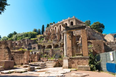 Roma harabeleri, forum 