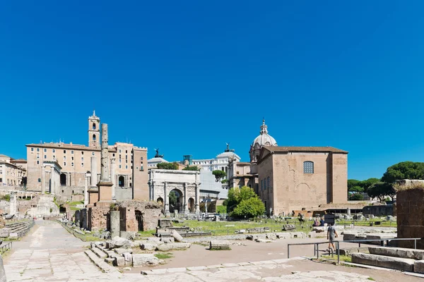 Romerska ruiner i Rom, forum — Stockfoto