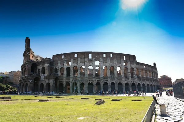 素晴らしいコロッセオ、ローマ、イタリア — ストック写真