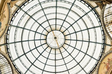 dóm, a galleria vittorio Emanuele II