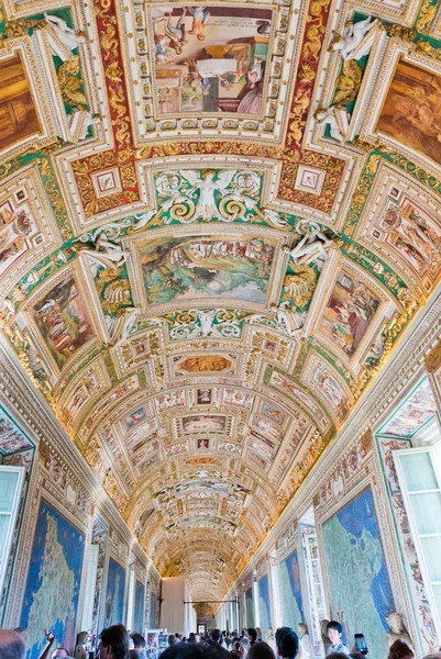 Decke im vatikanischen Museum — Stockfoto