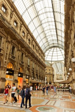 Milano'da alışveriş Sanat Galerisi