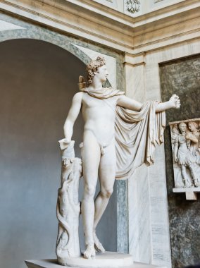 Apollo belvedere heykeli.