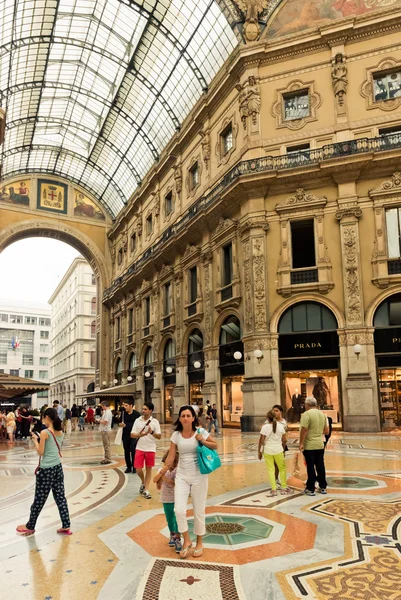 Shopping art gallery in Milan — Stock Photo, Image