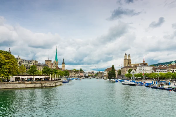 Rivière Limmat à Zurich — Photo