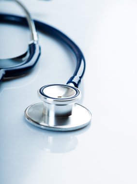 Mavi stetoskop