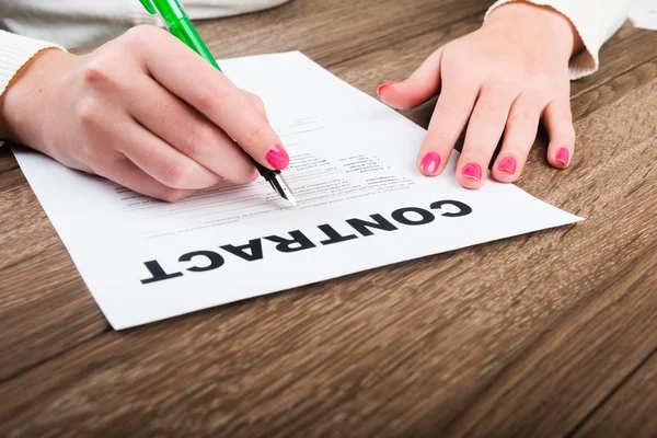 Handsigniertes Dokument — Stockfoto