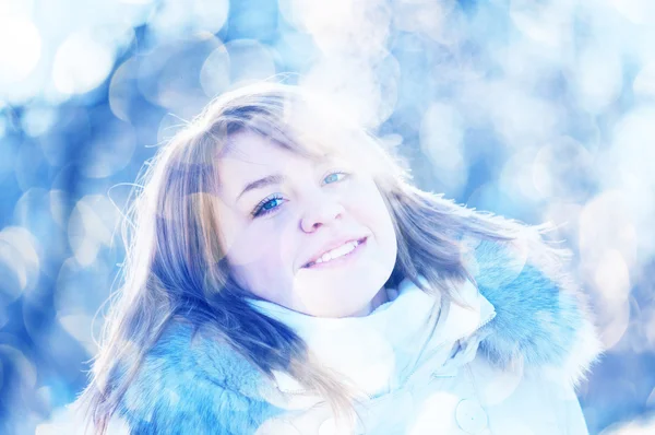 Woman winter portrait — Stock Photo, Image