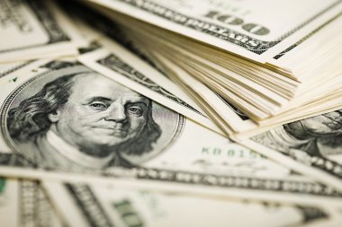 Yüz dolarlık banknotlar