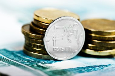 Yığın Rus ruble