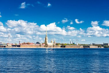 Neva Nehri güzel görüntülemek