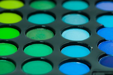 Göz gölgesi paleti