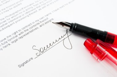 Mürekkep imza kalem ile