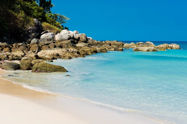Tropical stone beach — Stock Photo, Image