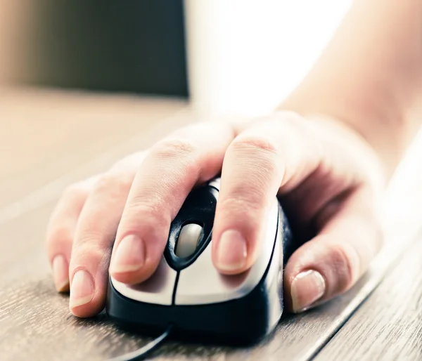 Computer mouse with hand — Stock Photo, Image