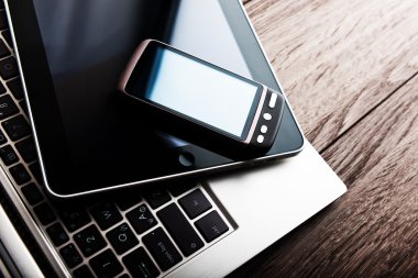 Klavye ile telefon ve tablet pc
